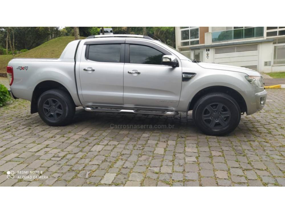 FORD - RANGER - 2013/2013 - Prata - R$ 103.000,00