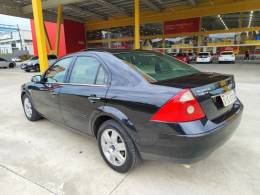 FORD - MONDEO - 2004/2004 - Prata - R$ 22.900,00