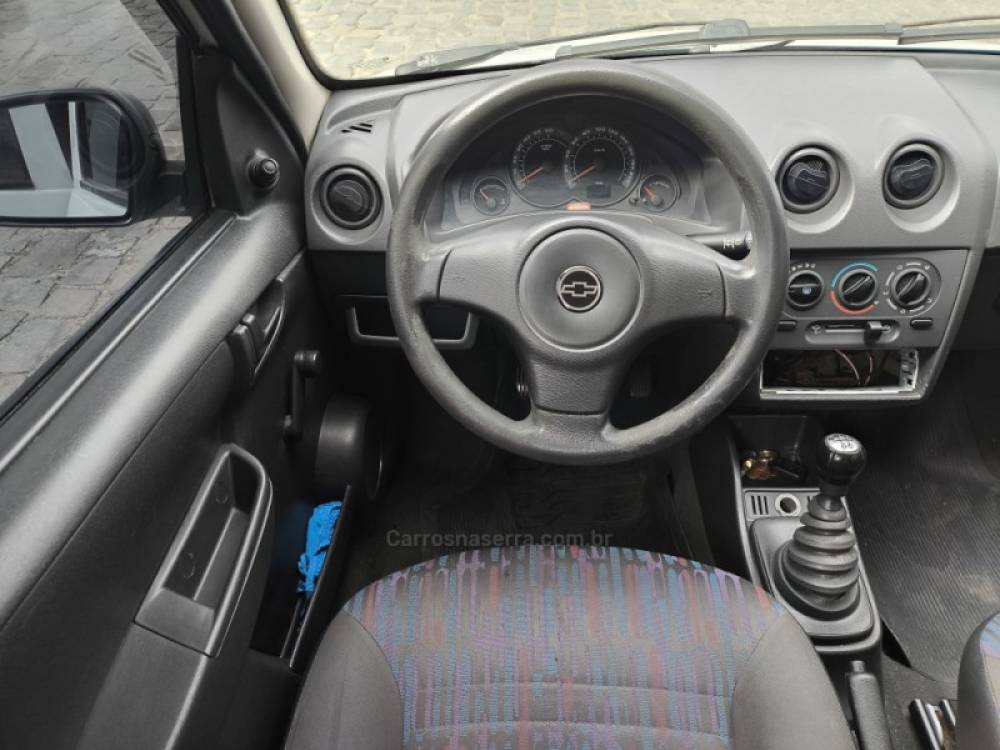 CHEVROLET - CELTA - 2008/2009 - Branca - R$ 20.900,00