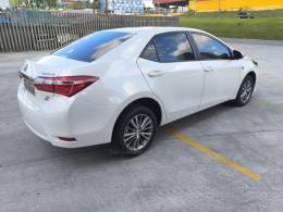 TOYOTA - COROLLA - 2014/2015 - Branca - R$ 90.800,00