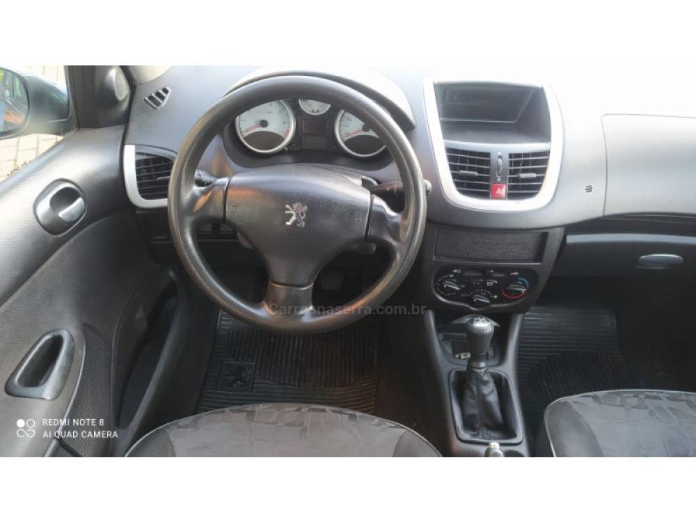 PEUGEOT - 207 - 2010/2011 - Cinza - R$ 19.800,00