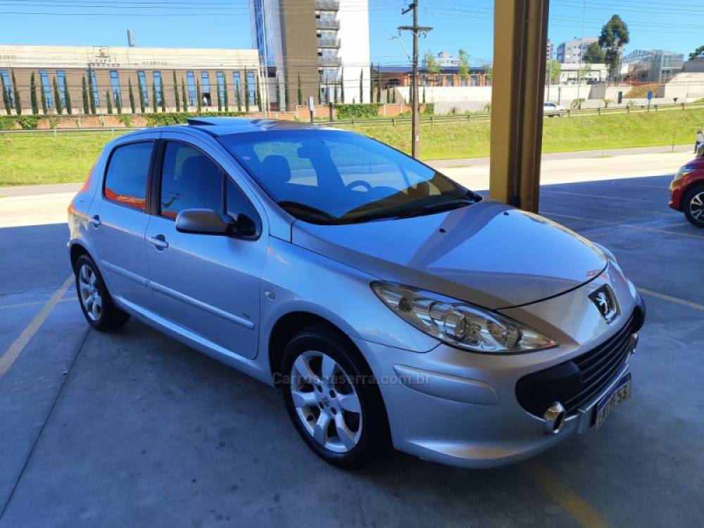 PEUGEOT - 307 - 2009/2010 - Prata - R$ 30.900,00