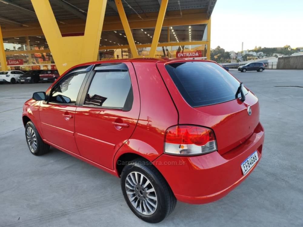 FIAT - PALIO - 2008/2008 - Vermelha - R$ 22.500,00